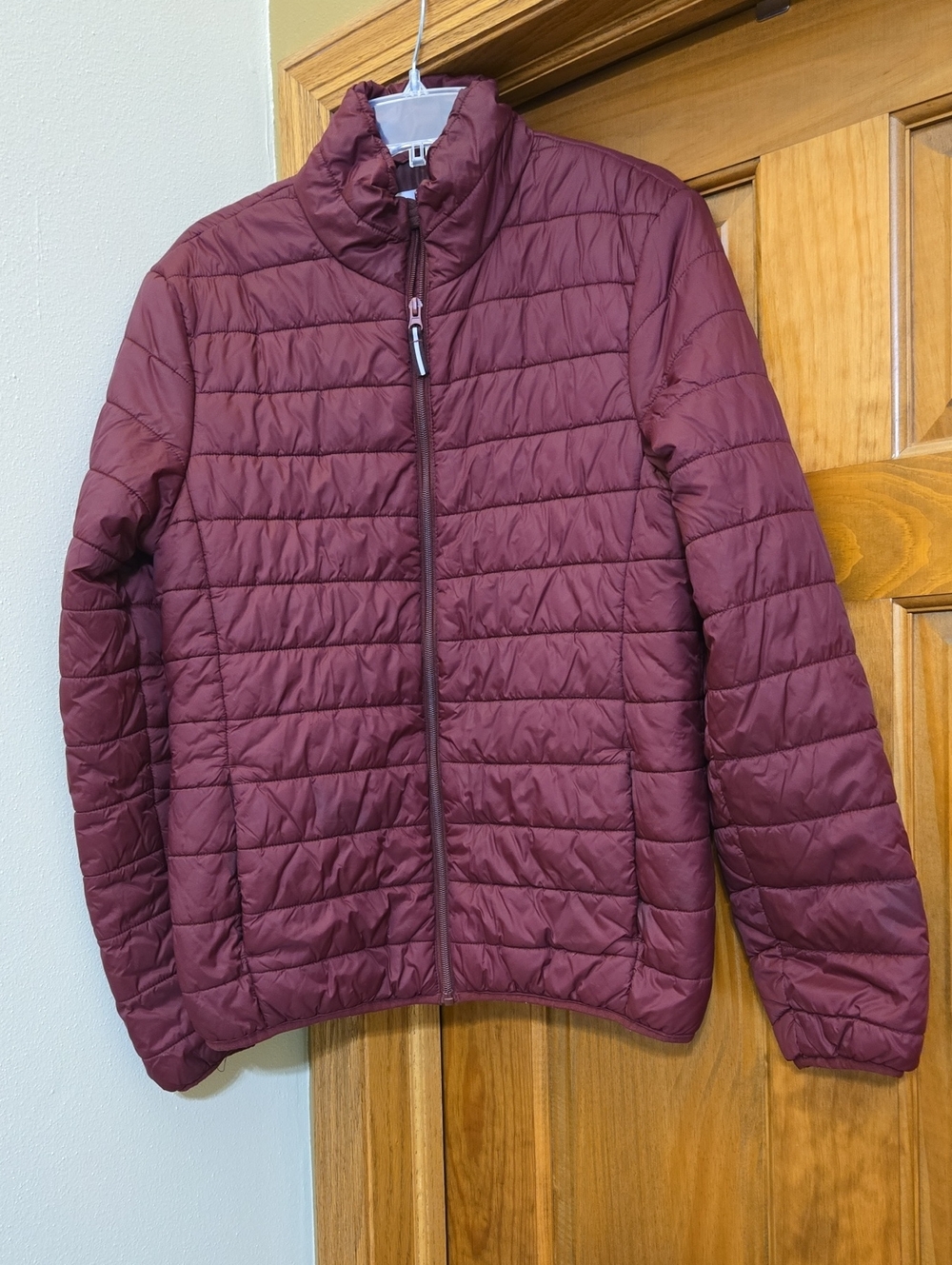 Goodfellow & Co Men's Quilted Puffer Jacket in Burgundy
